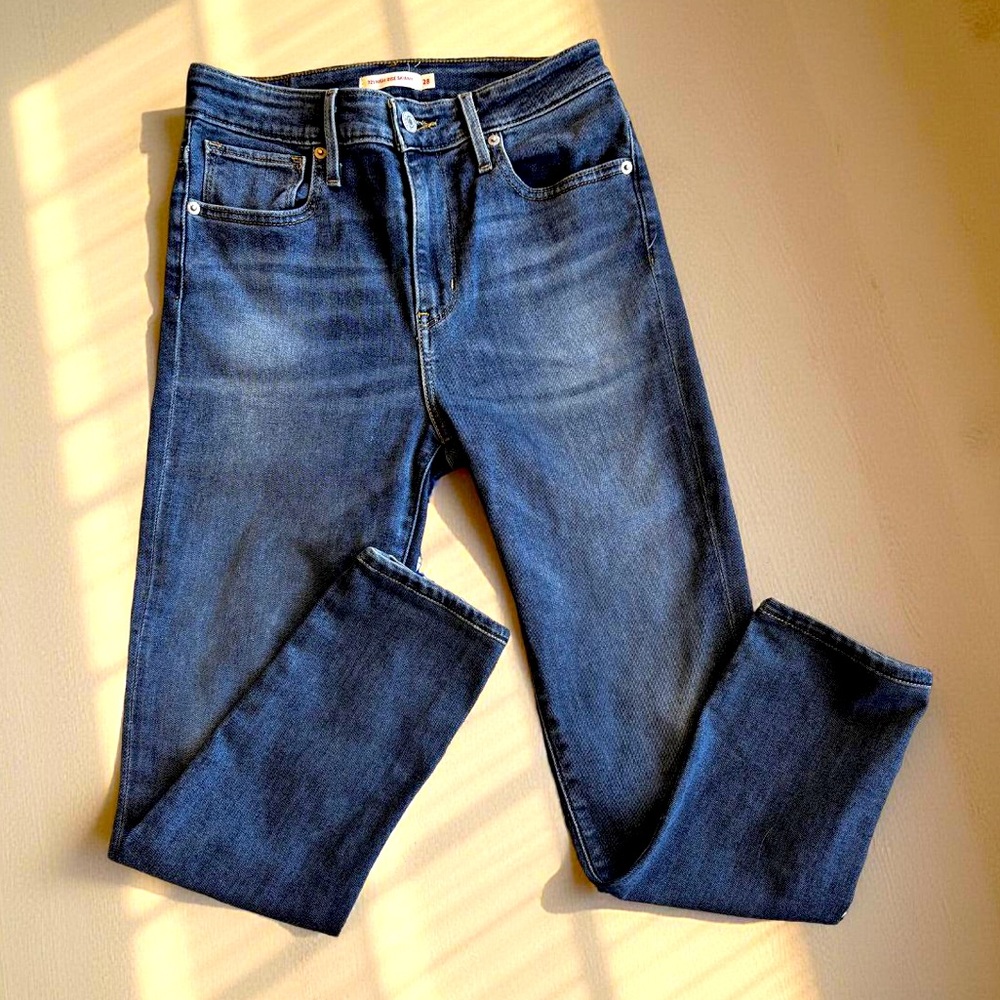 Levi's 721 High Rise Skinny Blue Jeans Size 28